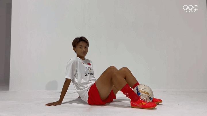 追光|国际奥林匹克日：看完奥运冠军的运动挑战，就已经出汗了