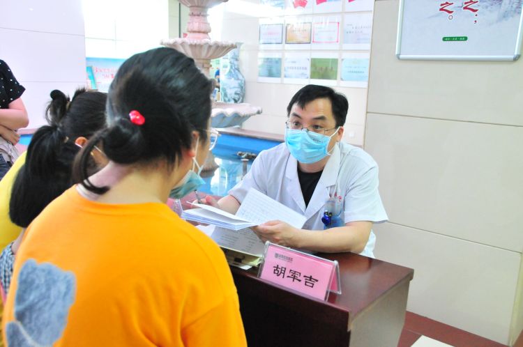 癫痫义诊,癫痫病专家讲座直播