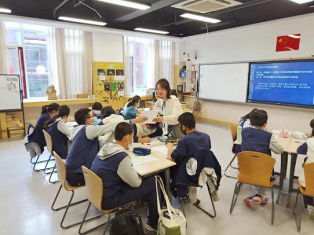 北京亦庄实验中学助力学生实现青*梦春**想充分实现自我发展