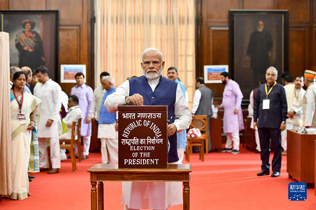 印度新总统穆尔穆,穆尔穆就任印度总统