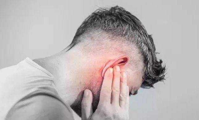 打耳洞感染事件,打耳洞造成颅内感染