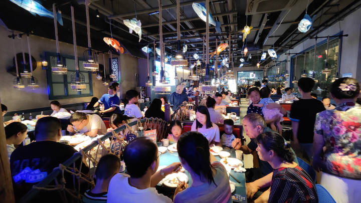 杭州黄龙海鲜大排档5折,黄龙海鲜大排档哪家好