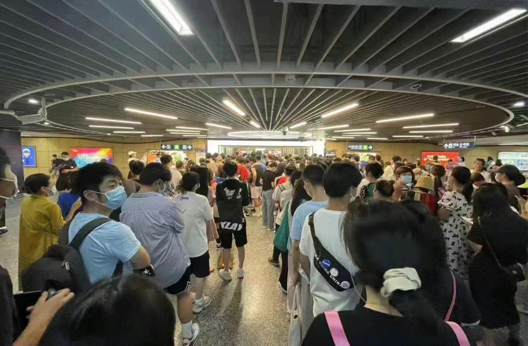 茶颜悦色吃了奶茶还应该买什么,茶颜悦色几块钱一杯奶茶