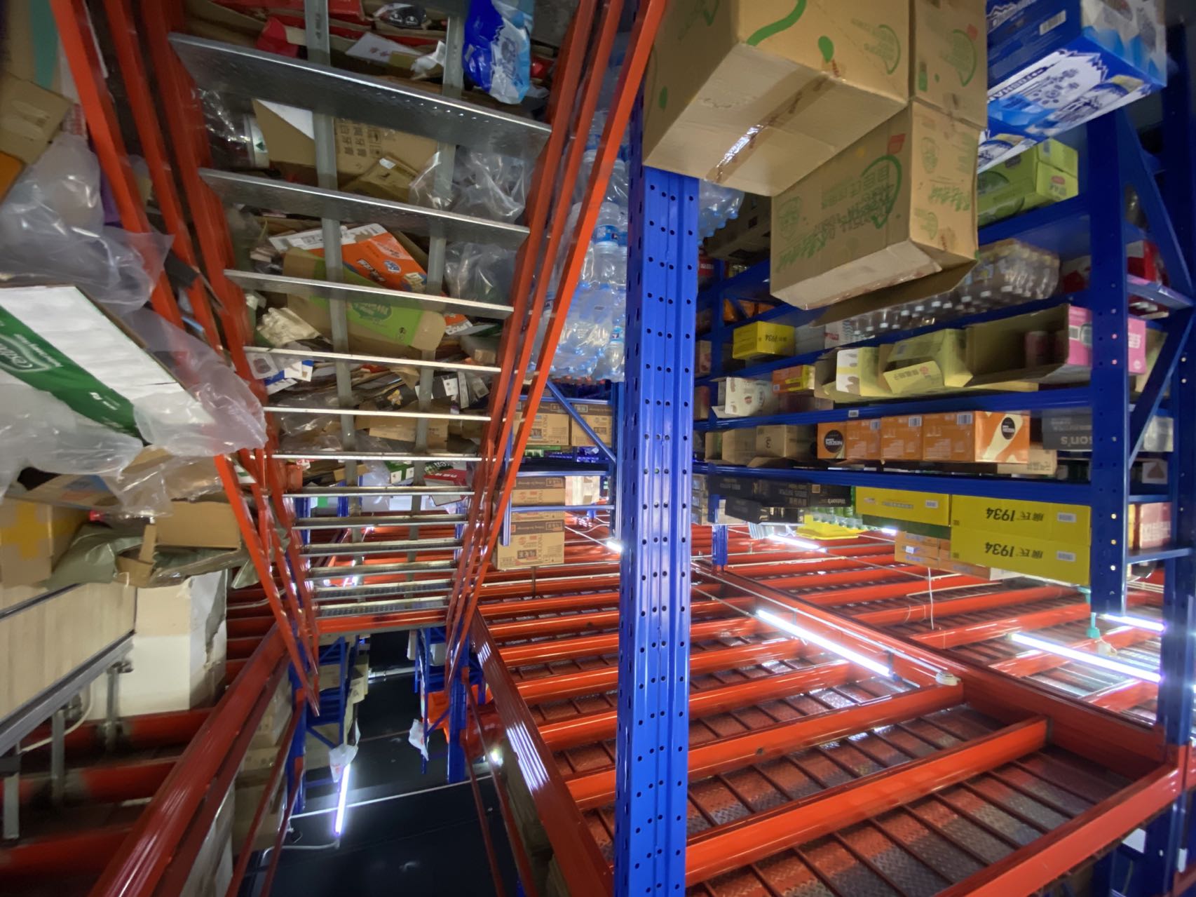 深读佛山丨即时零售催生“外卖超市”，“帮跑腿”能在佛山火起来吗？