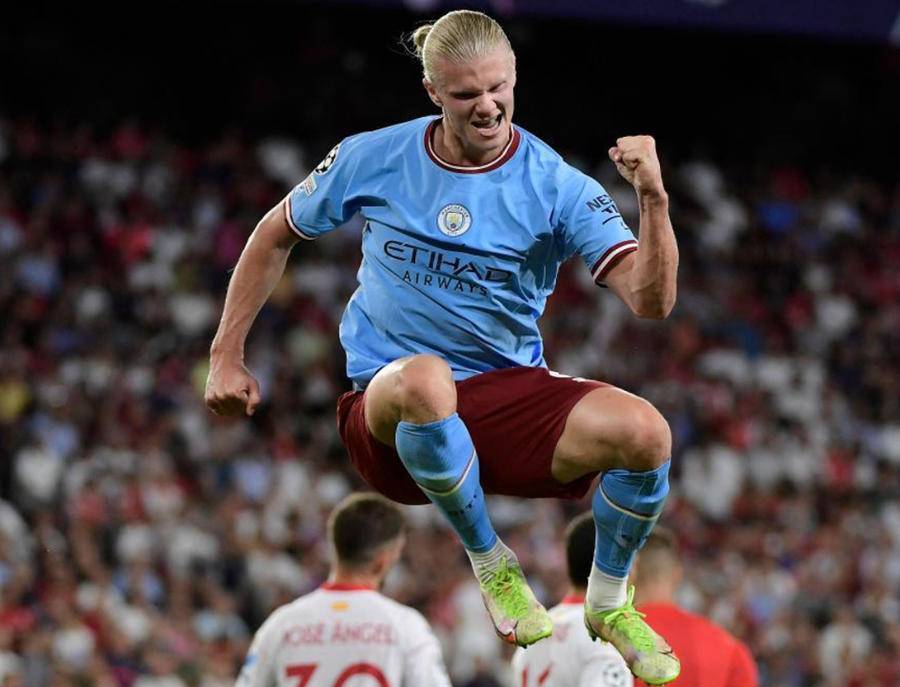 新绝代双骄任意球,新绝代双骄世界杯