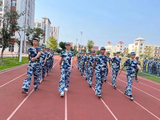 国防教育学习报道,国防教育凝聚起强大的力量