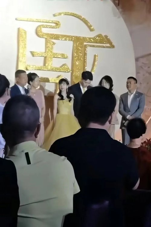 超级富二代豪华婚礼视频,超震撼中式婚礼两大集团联姻