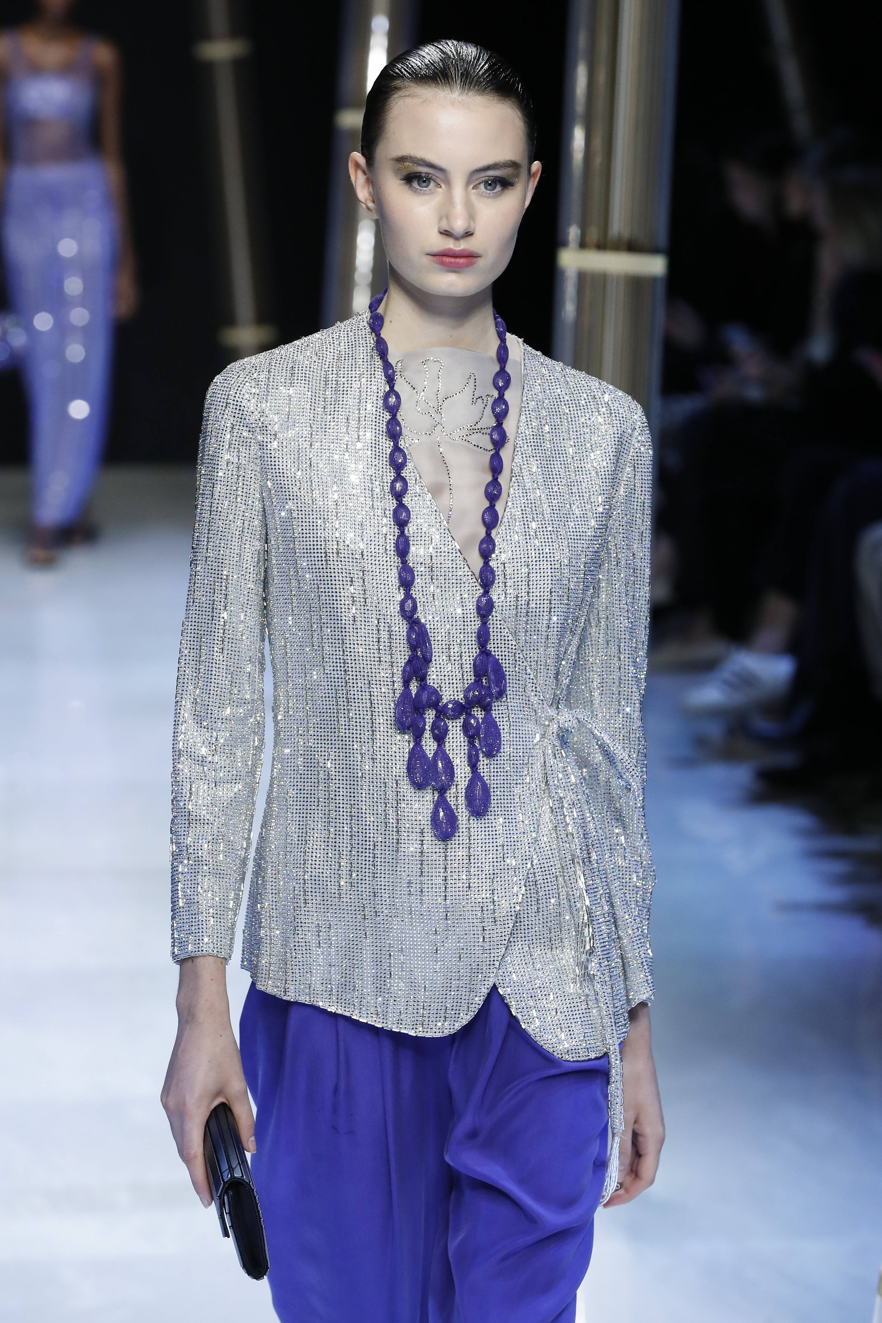 外代二线巴黎时装周,2024乔治阿玛尼时装秀