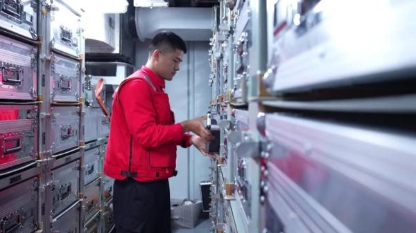 2000多名彩虹人才能玩转山东舰，这些彩虹人各自都是干什么的？