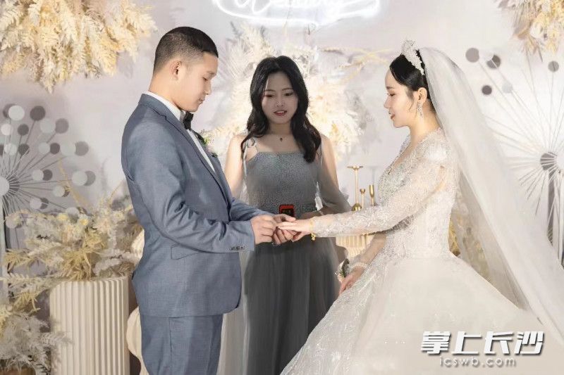 鍏艰亴浼村鎬庝箞璧氶挶,浼村鍏艰亴鎬庝箞璧氶挶