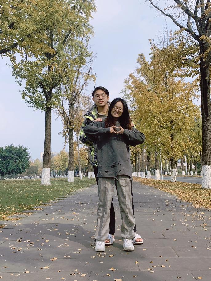 携手追梦学霸情侣双双直博北大,学霸情侣边谈恋爱边双双直播