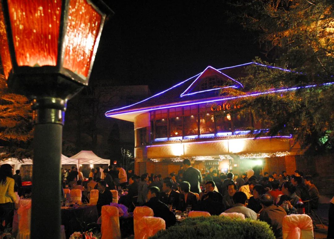 欠债4500万杭州卖烤肠的大叔,欠债4600万大叔卖烤肠赚6亿