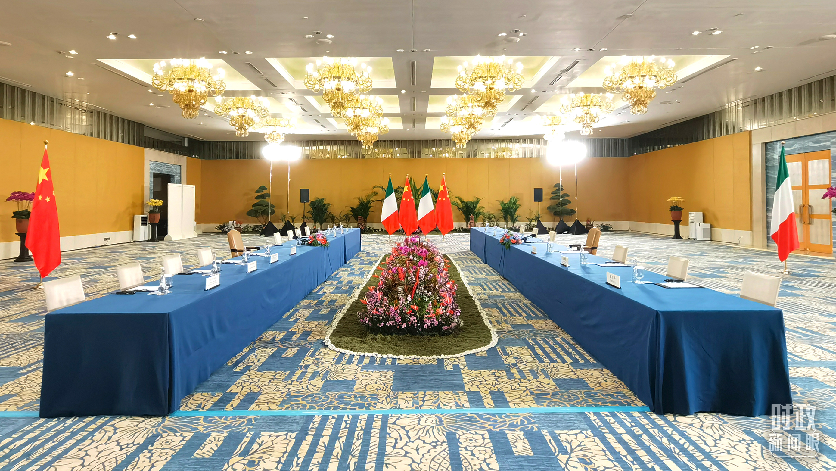 时政新闻眼丨峰会第二天，习*平近**出席多场活动彰显同一关键词