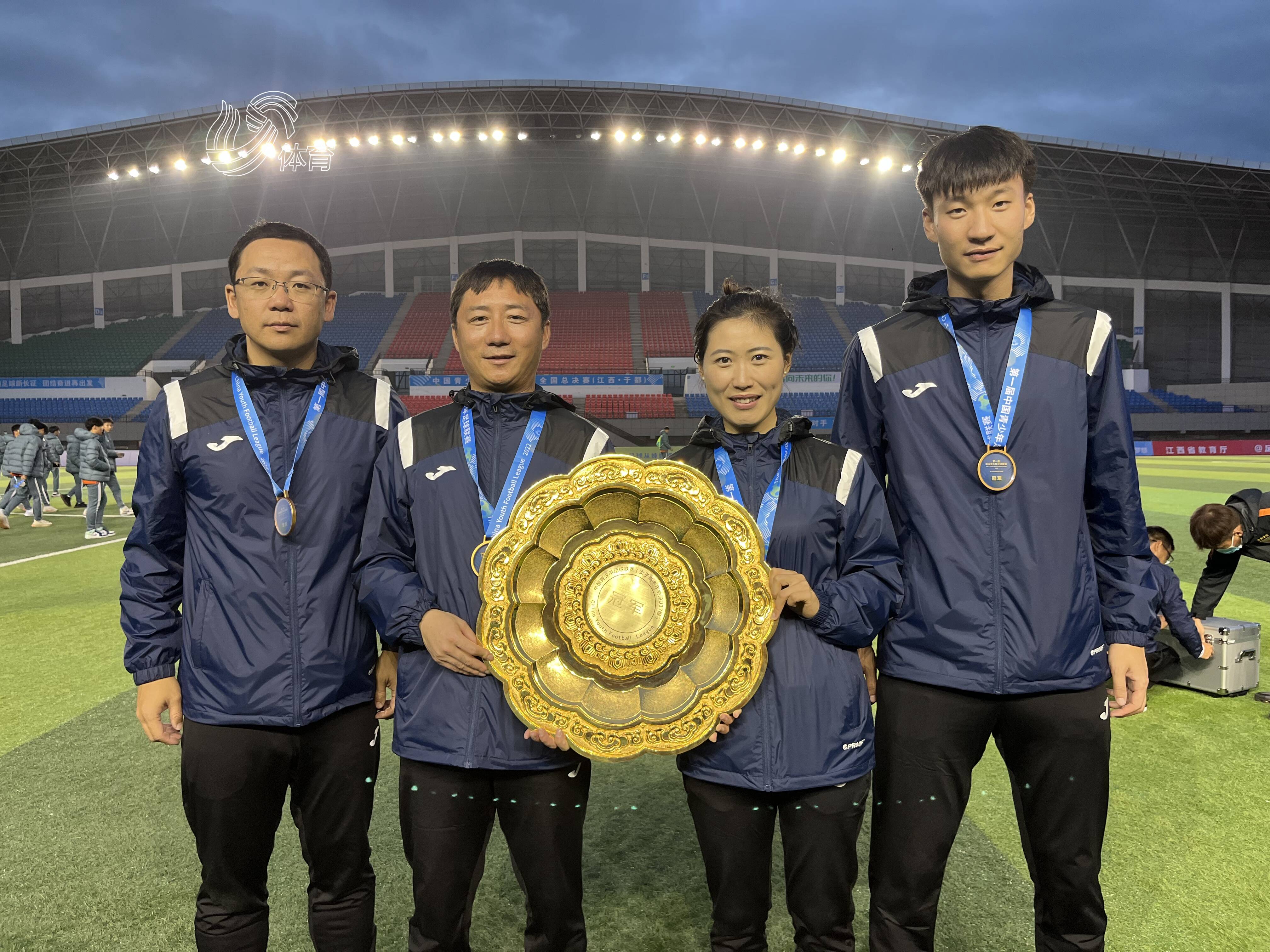 历城二中女足世界冠军铿锵玫瑰,历城二中女足什么时候比赛