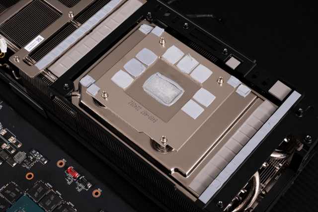 微星4080万狮图显卡性能测评,微星rtx4080魔龙显卡