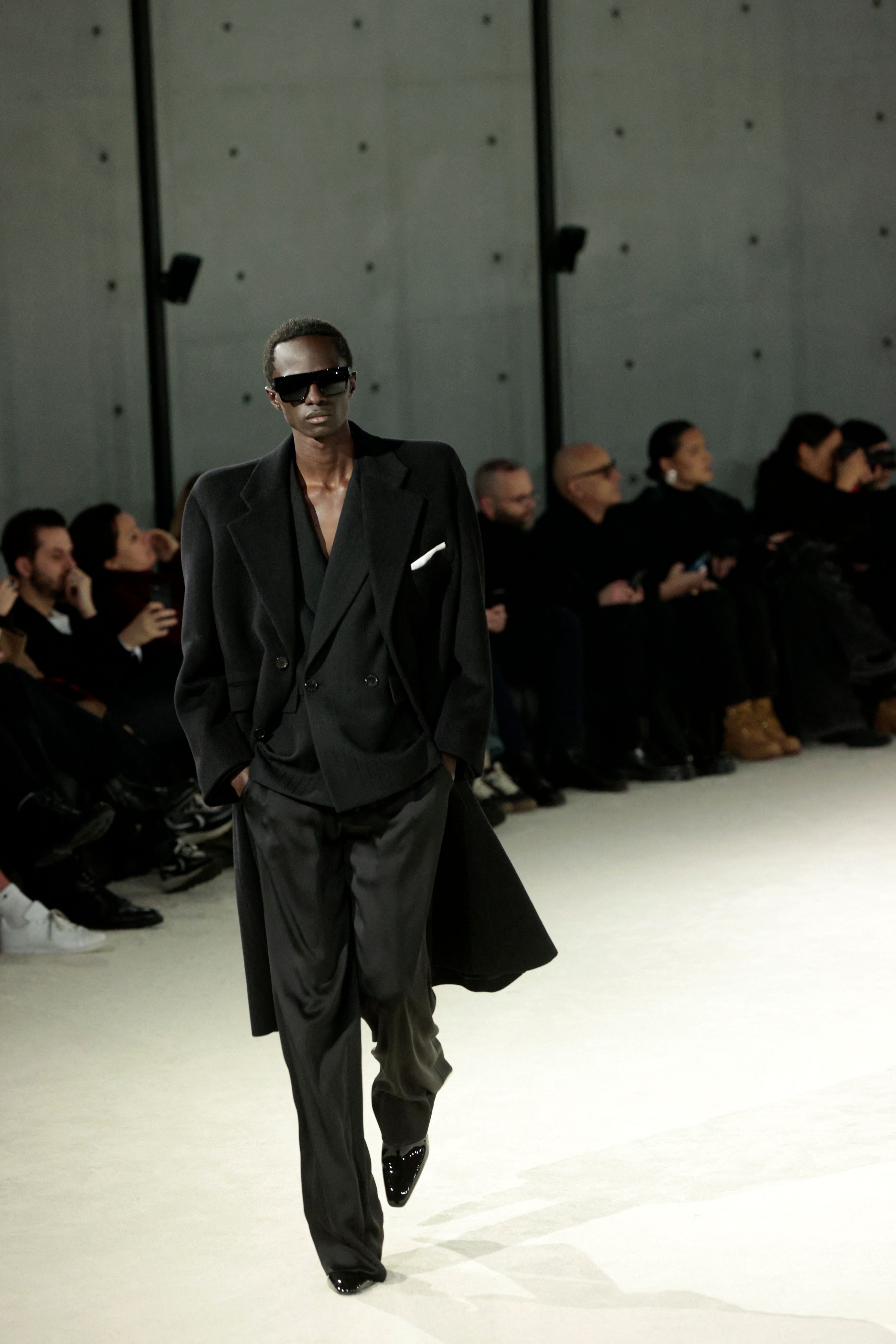 圣罗兰巴黎时装周男装,巴黎时装周圣罗兰男装