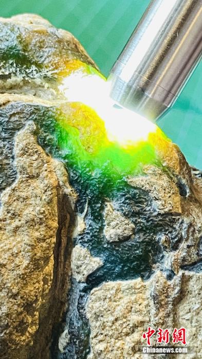 云南腾冲珠宝市场,腾冲珠宝行业