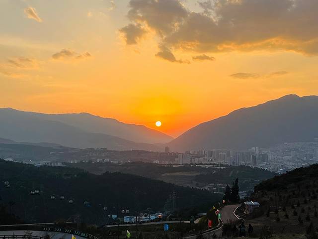 去四川5日游攻略,去云南和四川攻略