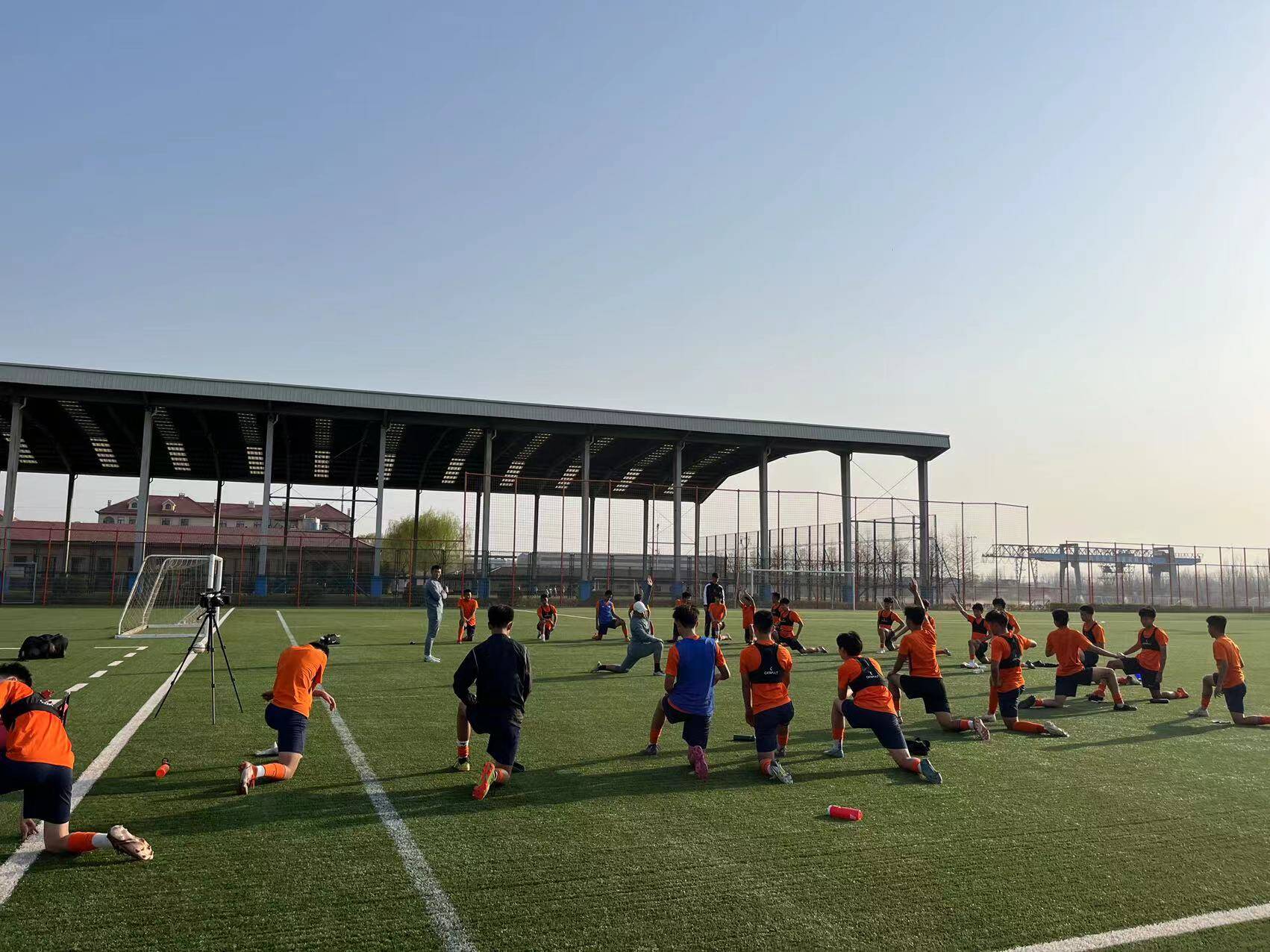 周海滨现在执教哪个队,周海滨当教练了吗