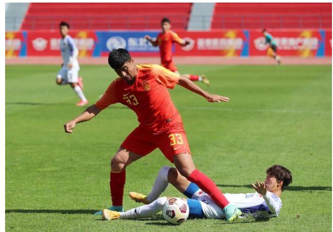 中国足球看河南,足球新疆国足世预赛