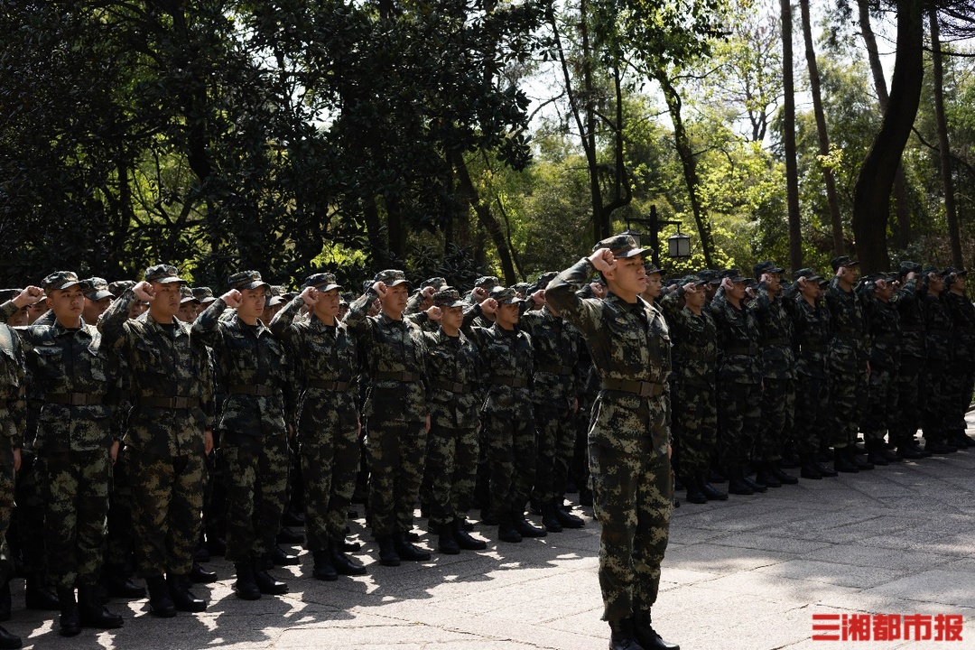 学校雷锋精神思政课,新时代雷锋精神思政课