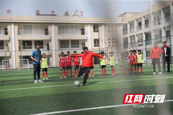 缁胯尩閫愭ⅵ娲诲姩,缁胯尩閫愭ⅵ