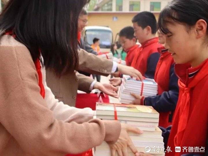 用爱心呵护幼苗，齐鲁工业大学志愿者团队走进山区学校支教惠民