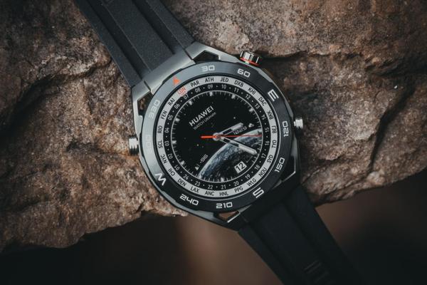 华为最新手表watch非凡大师,华为watch非凡大师黄金款上手实拍