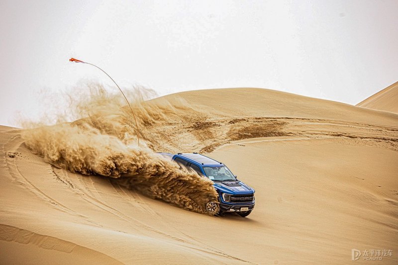 乌兰布和沙漠猛禽翻车后续,福特f-150猛禽图解