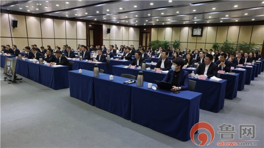 青岛农商银行运营建议,农商银行抓队伍建设