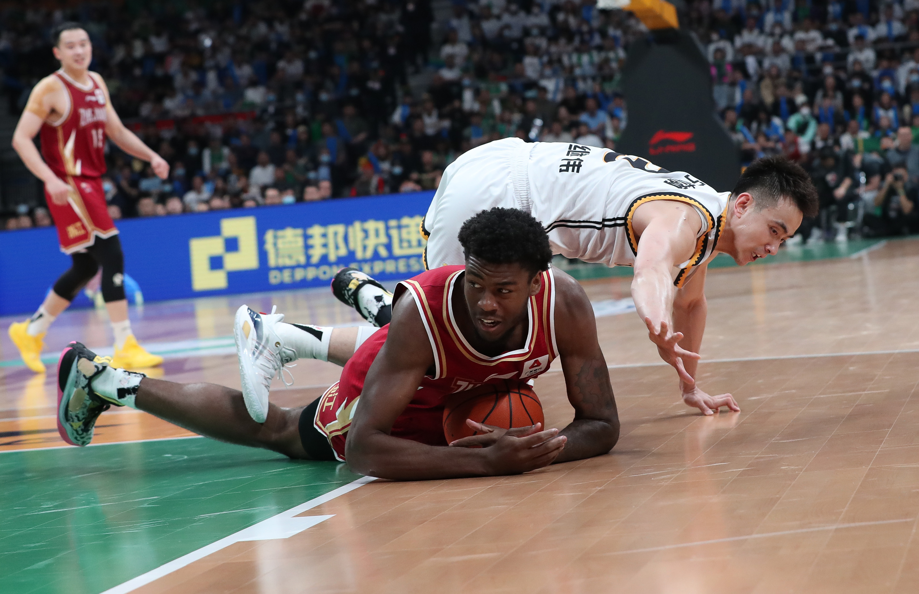 (体育)篮球——CBA总决赛:辽宁本钢对阵浙江稠州金租,2