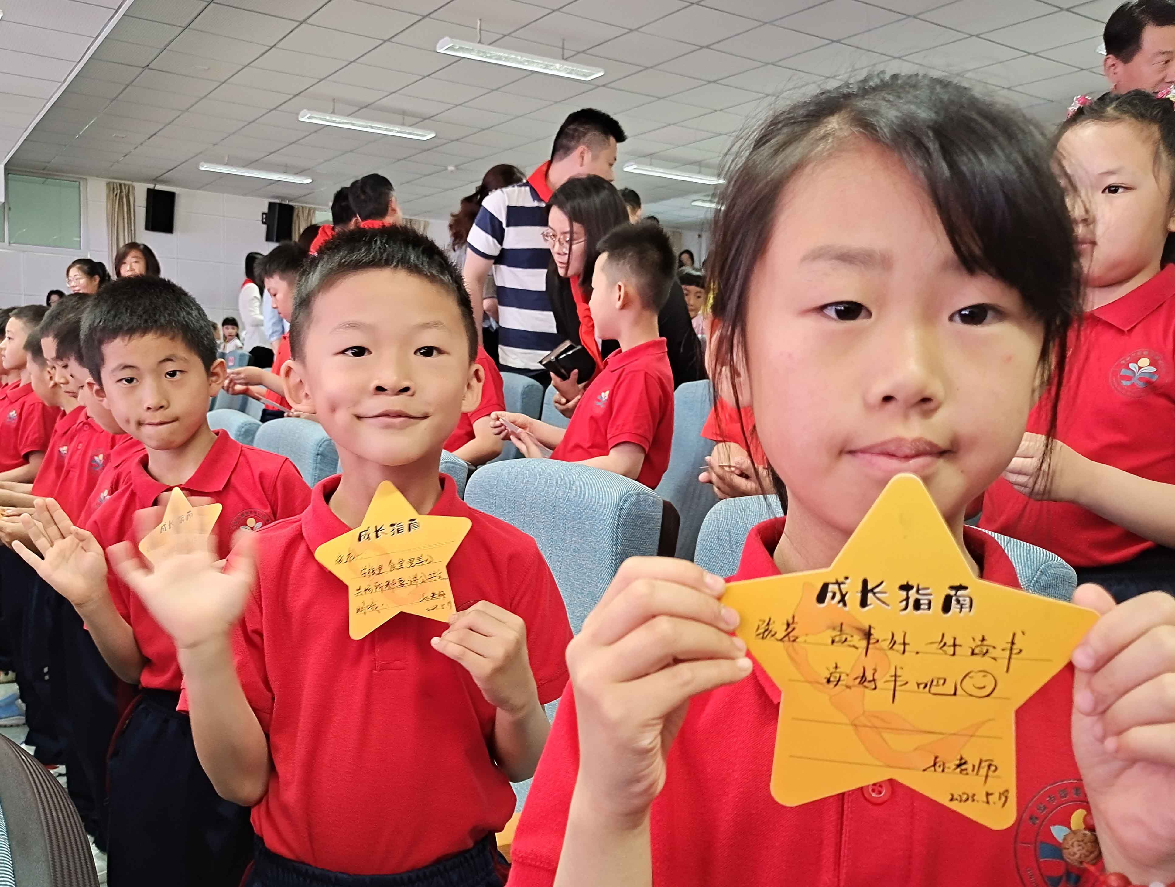 天津新队员入队仪式,青岛西海岸少先队入队仪式视频