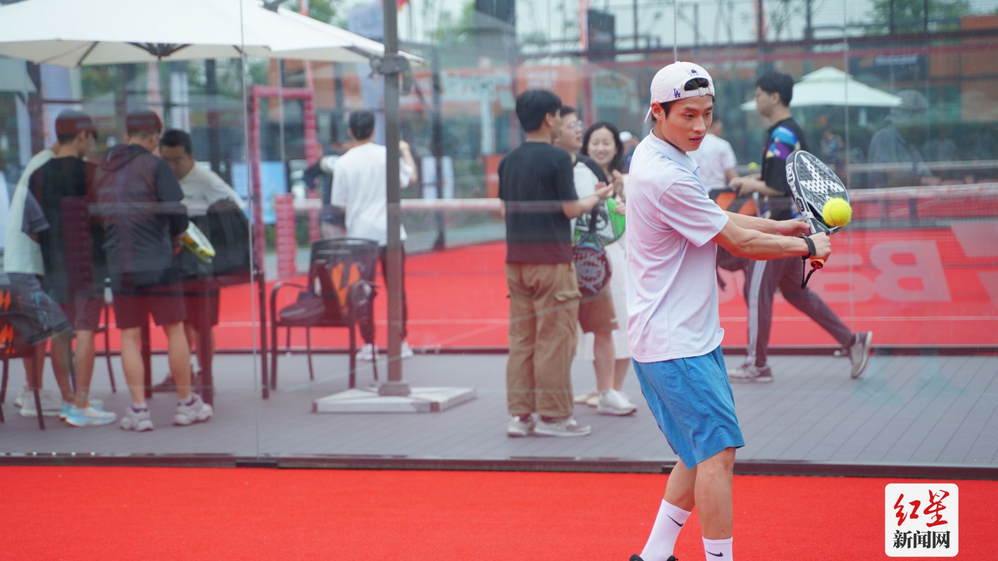 鎴愰兘杩庡ぇ杩愰潚灏戝勾瓒崇悆,杩庡ぇ杩愭垚閮介潚灏戝勾