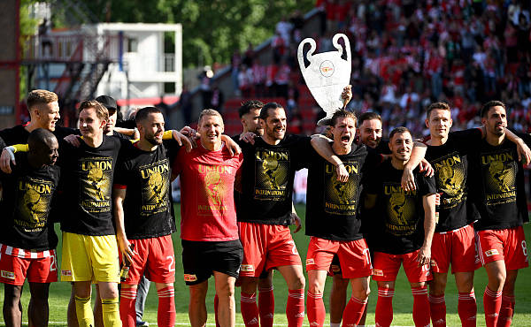 来自东柏林的工人阶级球队跻身欧冠，柏林联合队折射德国当代史