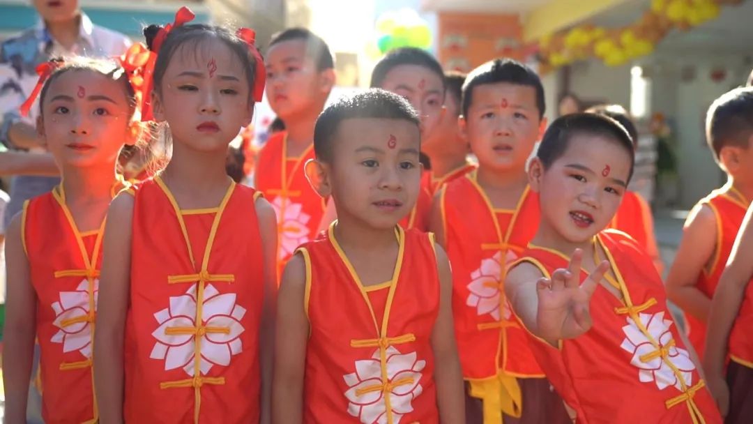 弥渡七彩艺术儿童节,儿童节学校表演有意义吗