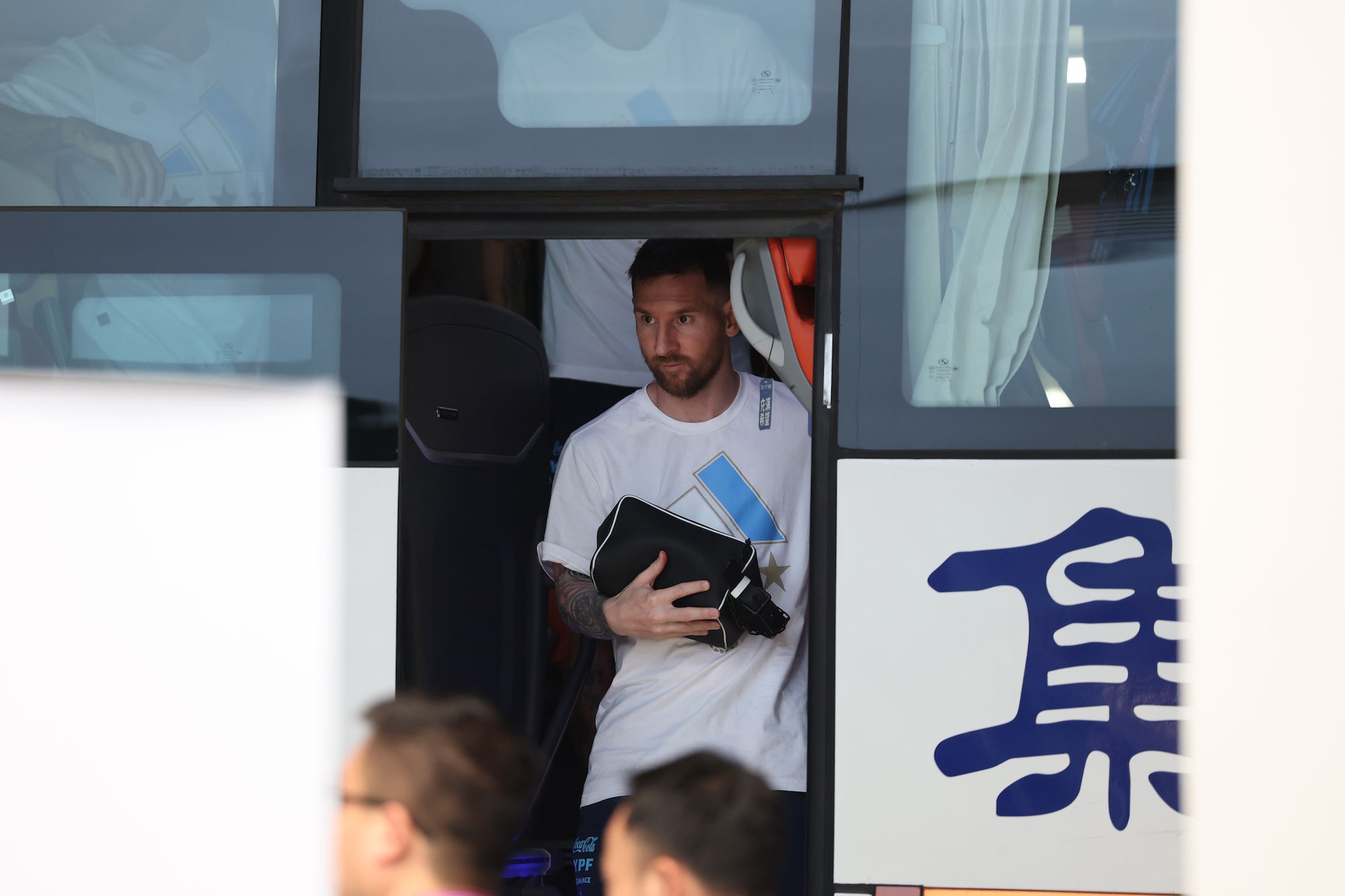 现场直击梅西工体首训完整版,梅西北京比赛现场直播视频