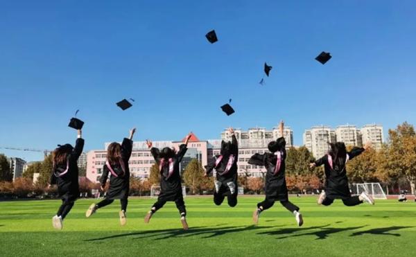 潘玉毅专栏|忽然又想起我的大学时光