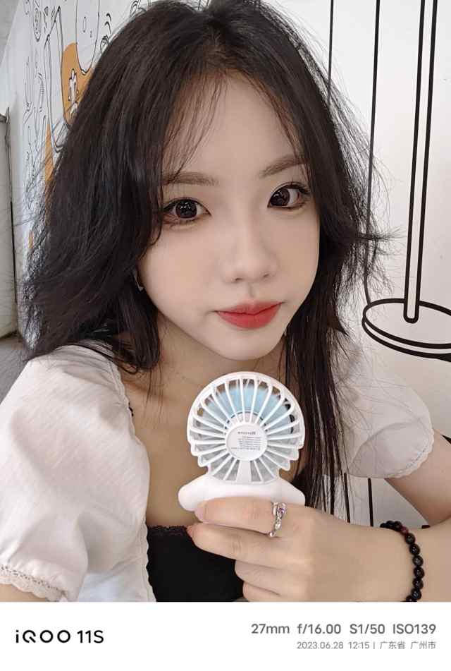 iqoo11s属于高端旗舰机吗,iqoo11s是旗舰吗