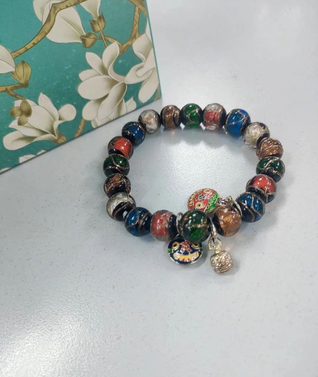 为什么年轻人扎堆雍和宫,年轻人去雍和宫现象你怎么看