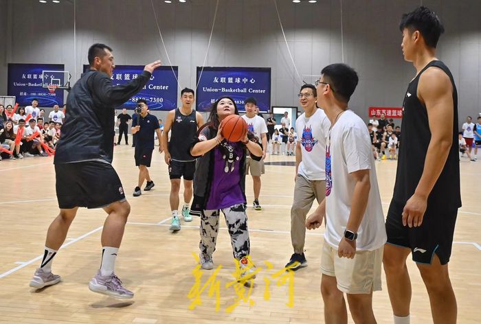 高诗岩陶汉林续约山东男篮,这就是灌篮山东队vs追梦队陶汉林