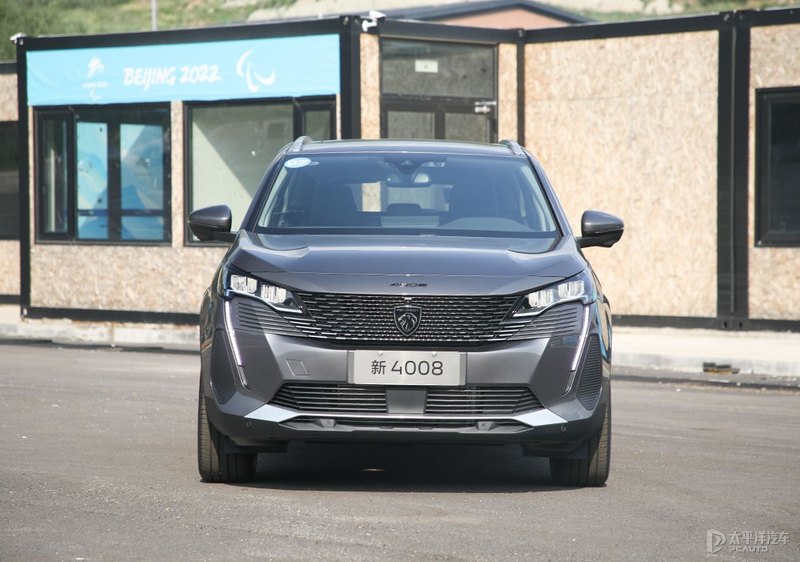 懂车帝原创全新标致4008底盘,标致4008创享版1.8t底盘拆解