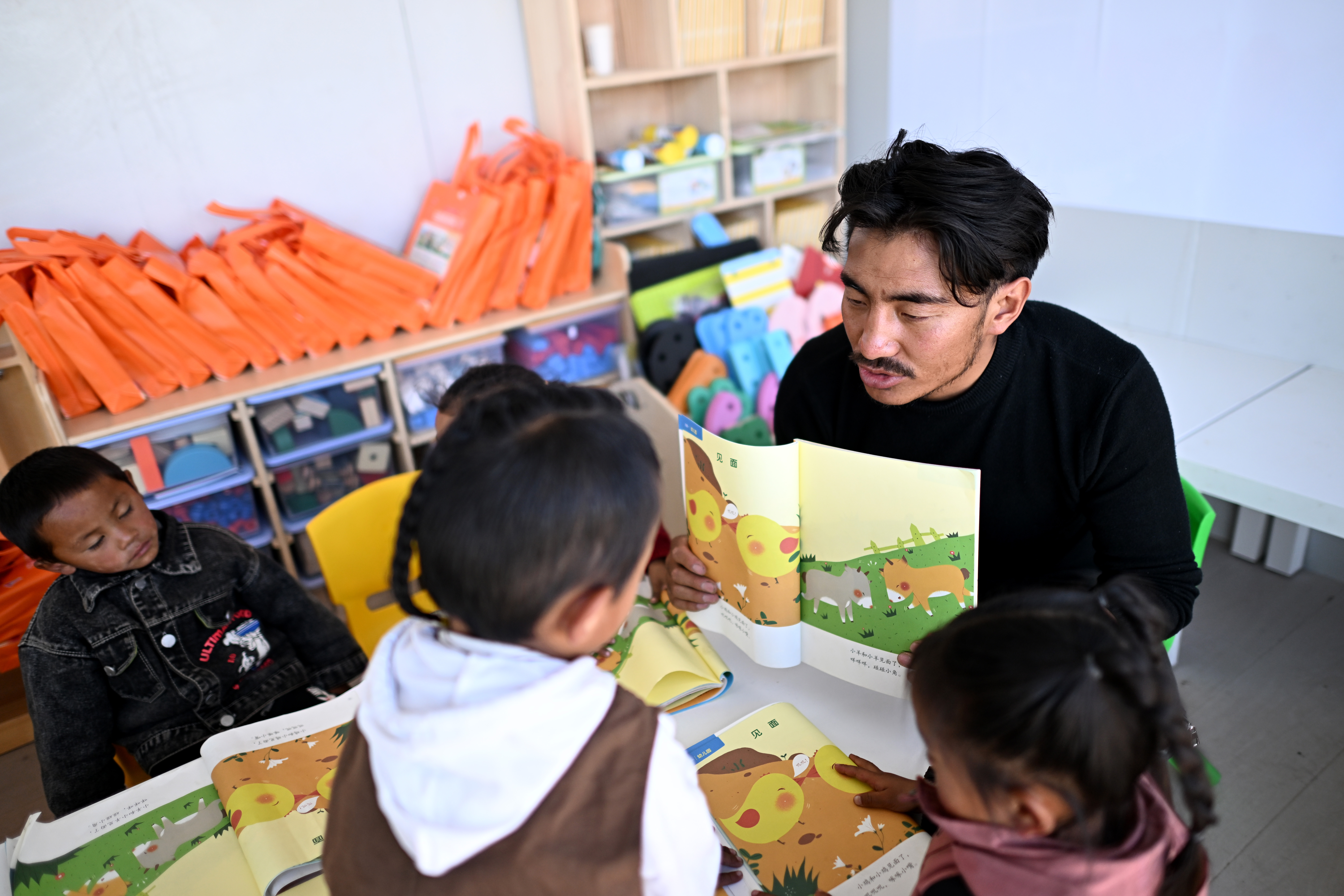 有关黄河的幼儿园故事,黄河文化主题绘本故事幼儿园