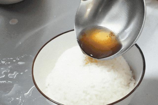 猪油拌饭农村儿时记忆,猪油拌饭是我童年记忆最美的味道