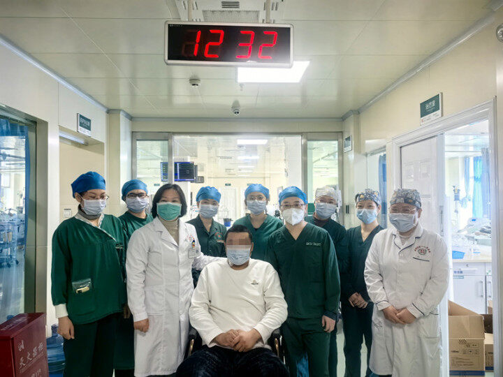 小伙误服磷化铝重度中毒，市一院急诊医学中心运用ECMO技术成功救治