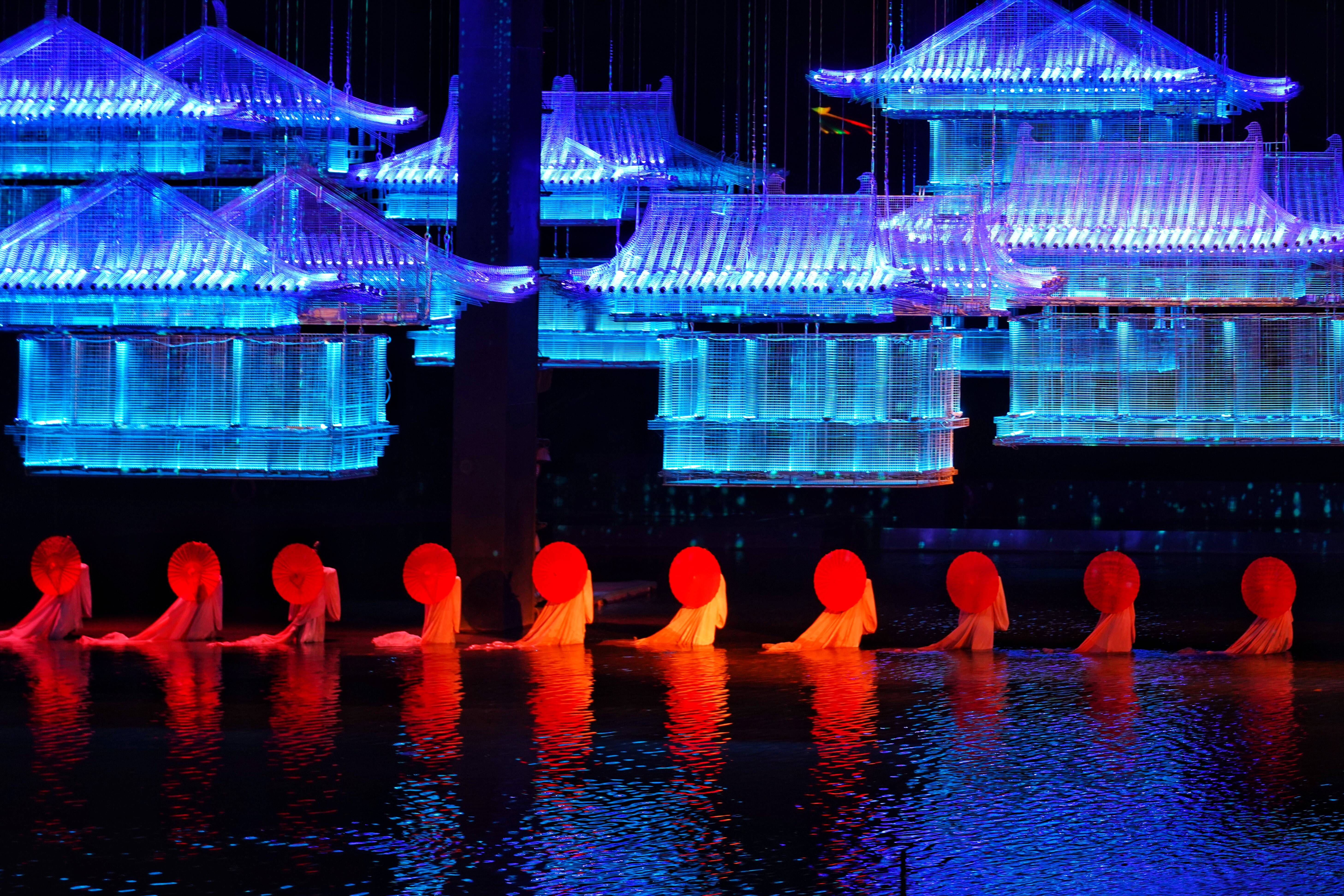 十万山东人游重庆两江游,十万人游三峡