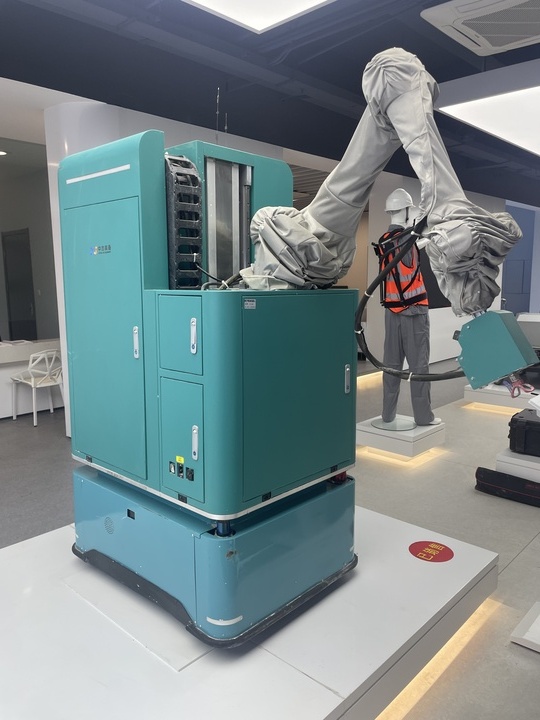 工地智能建造机器人,机器人可以搬砖了